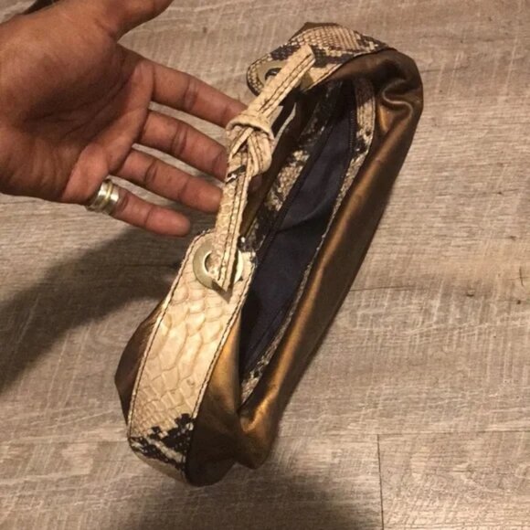 Donald Pliner Purse - Picture 4 of 4